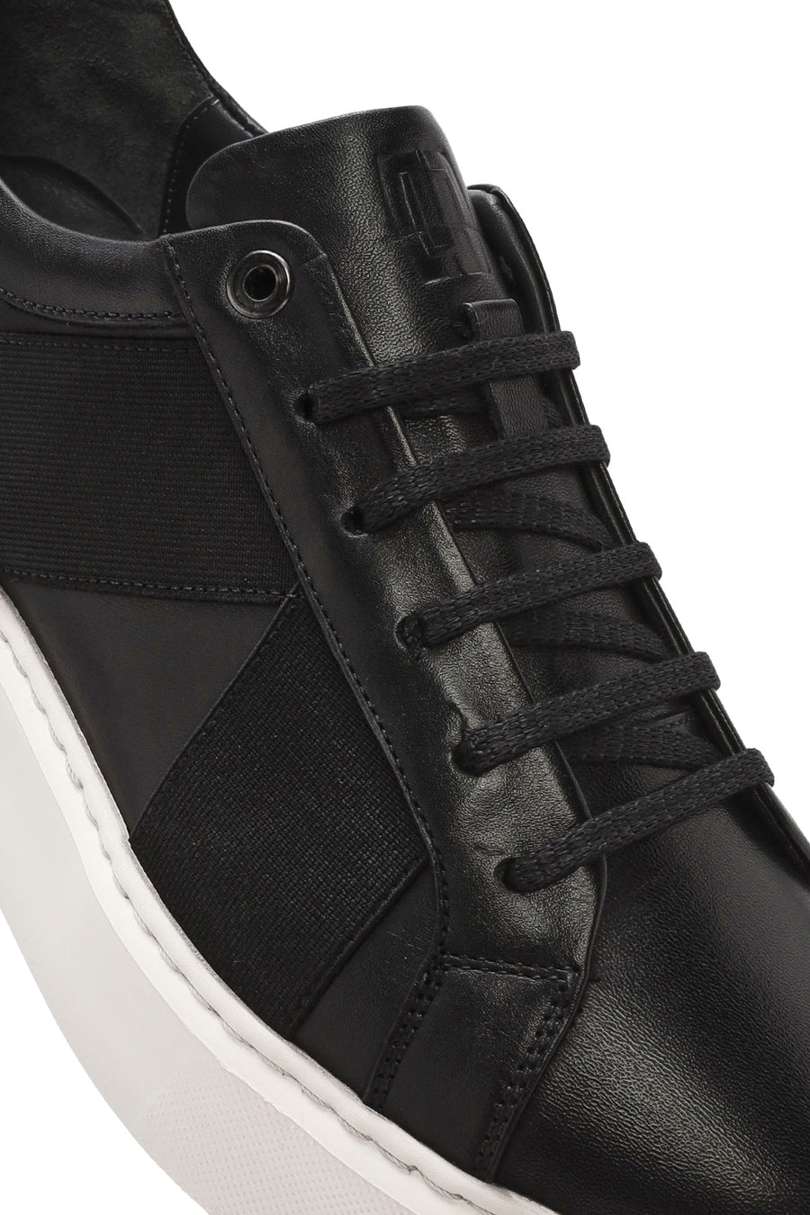 Erkek Siyah Bağcıklı Kalın Tabanlı Deri Sneaker