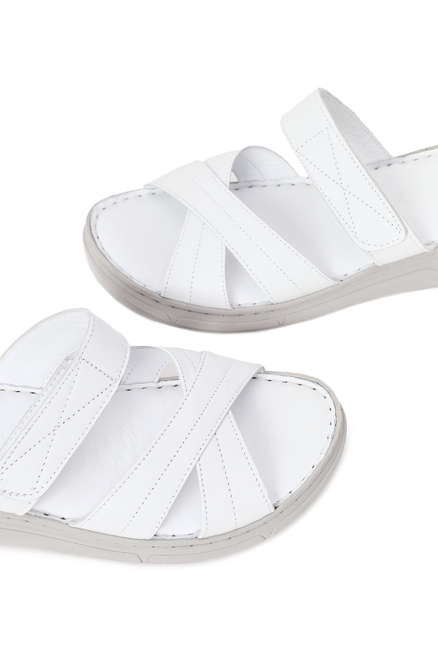 Woman White Wedge-Heel Leather Slipper