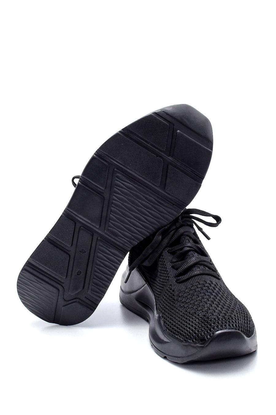 Women's Lace-Up Sneaker