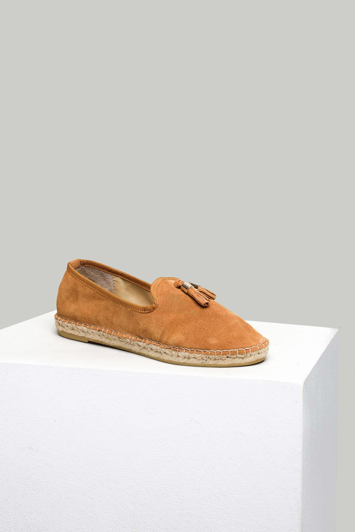 Complete the Look by Purchasing Together!
