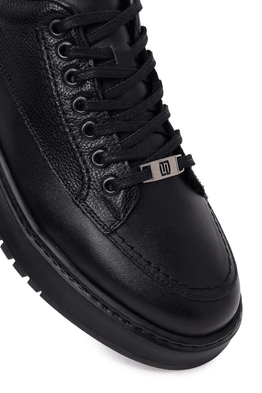 Male Black Lace-Up Thick-Soled Leather Sneaker