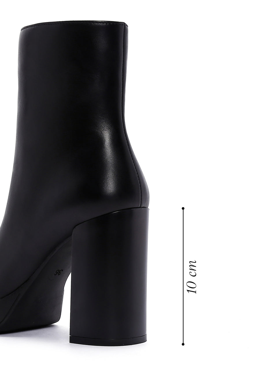 Women's Black Zippered Thick Heeled Leather Boots