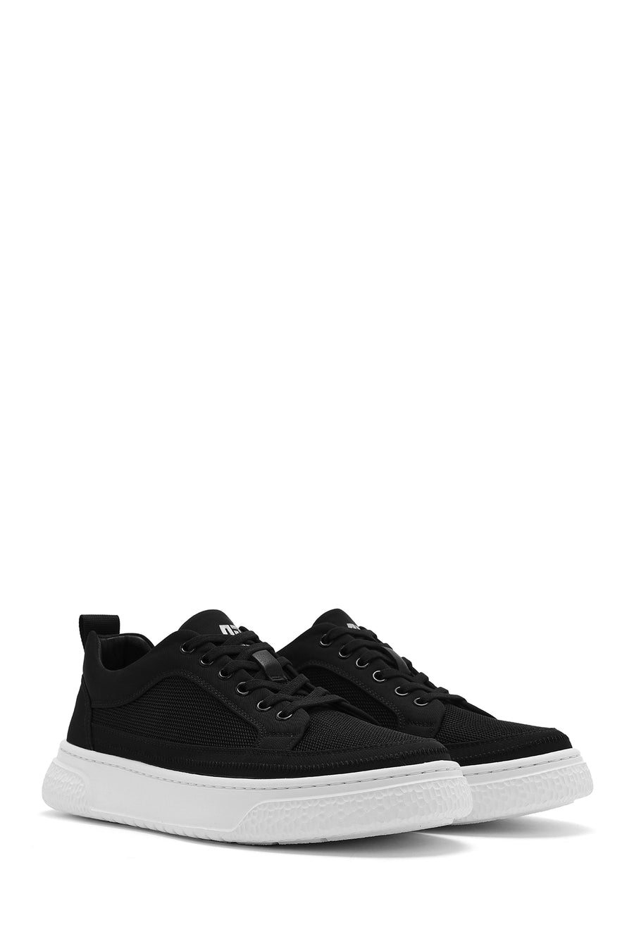 Men's Black Lace-Up Thick Sole Sneaker