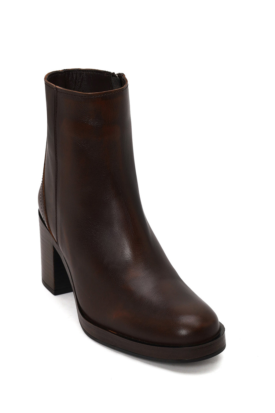 Woman Brown Zip Closure Chunky-Heeled Leather Boots