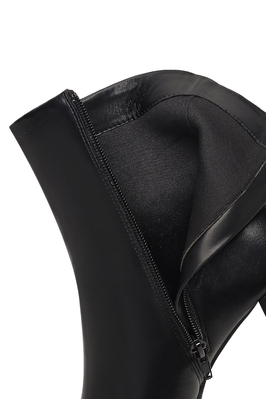 Woman Black Zip Closure Chunky-Heeled Boots