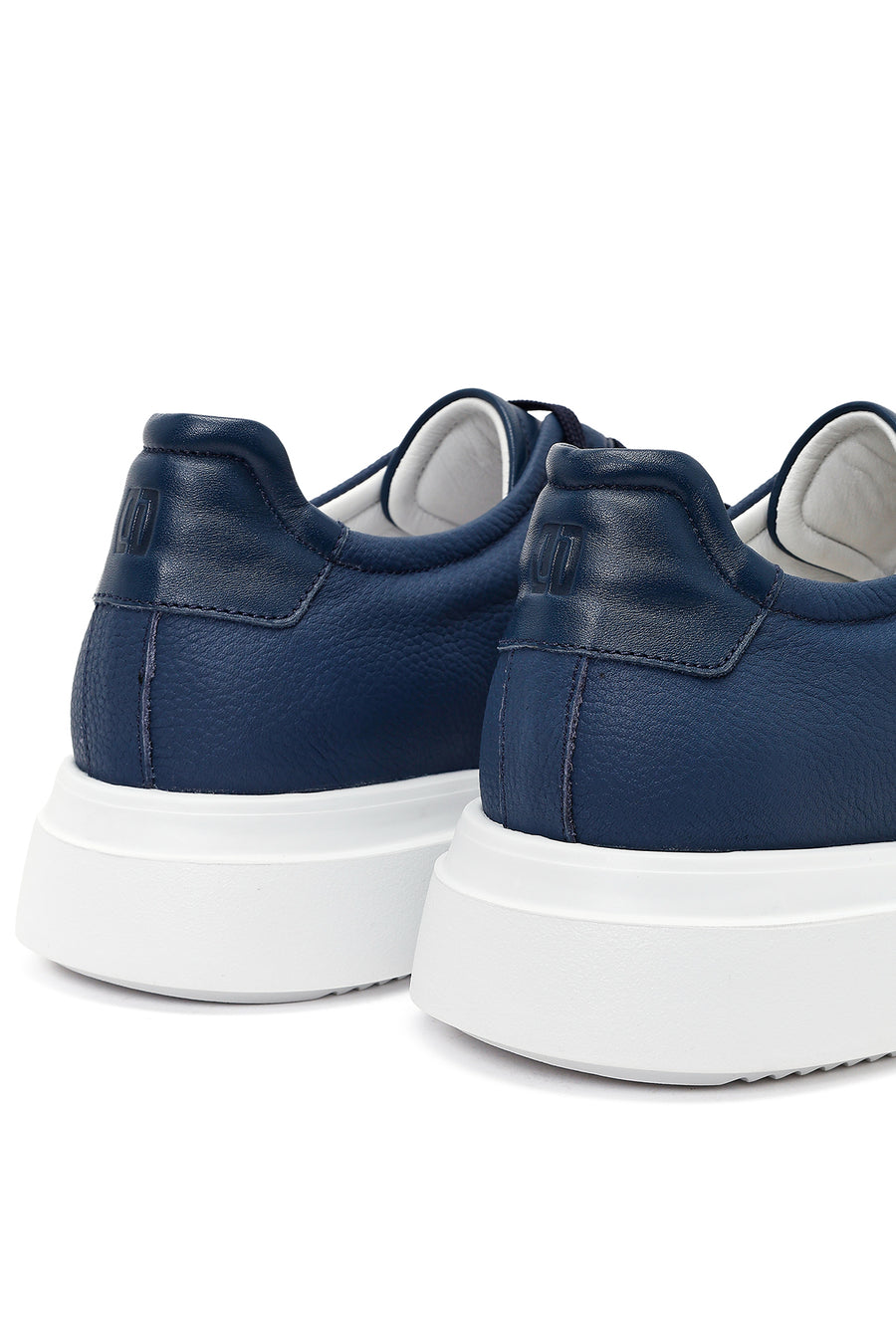 Erkek Lacivert Bağcıklı Kalın Tabanlı Deri Sneaker