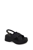 Woman Black Thick-Soled Leather Sandal | Derimod