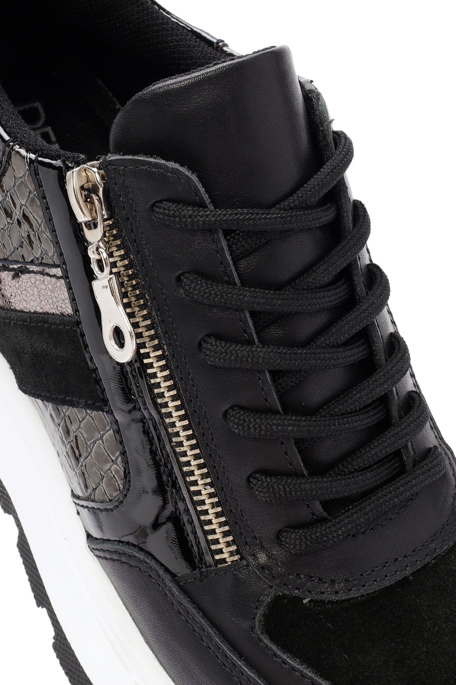Women's Black Thick-Soled Zippered Leather Sneakers