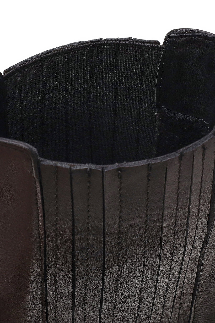 Woman Black Thick-Heeled Leather Chelsea Boots