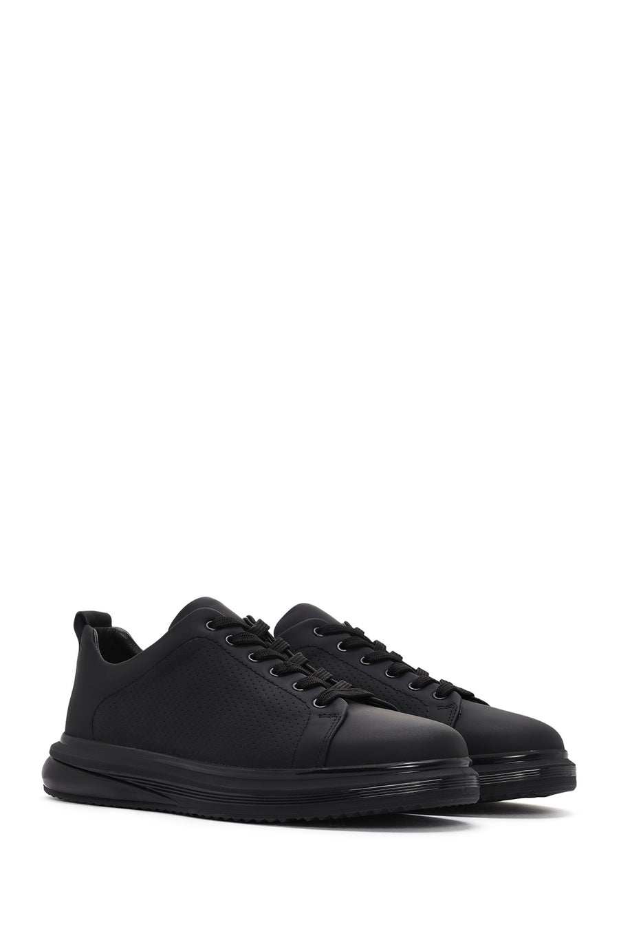 Erkek Siyah Bağcıklı Delikli Deri Sneaker