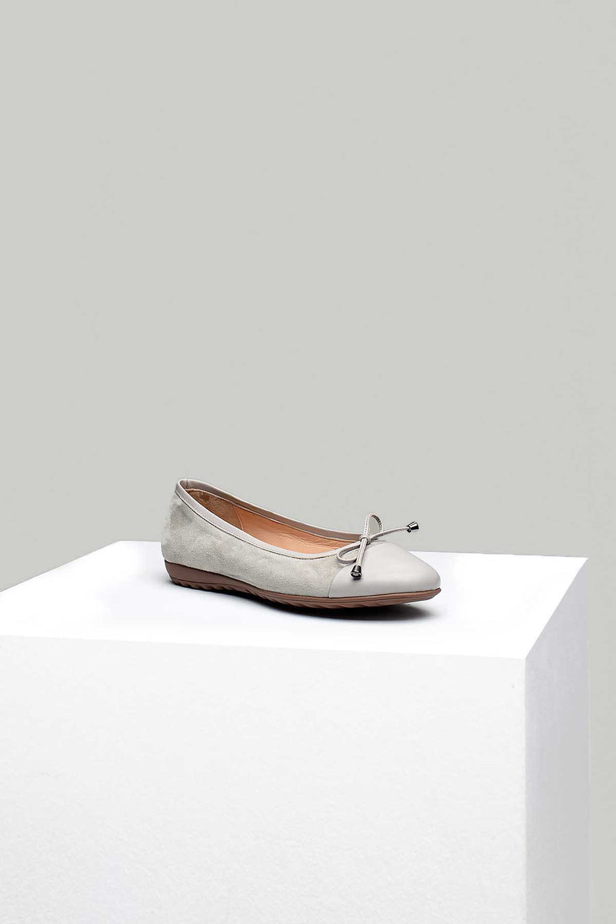 Gray Women's Leather Ballerinas 18SFD280814 | Derimod
