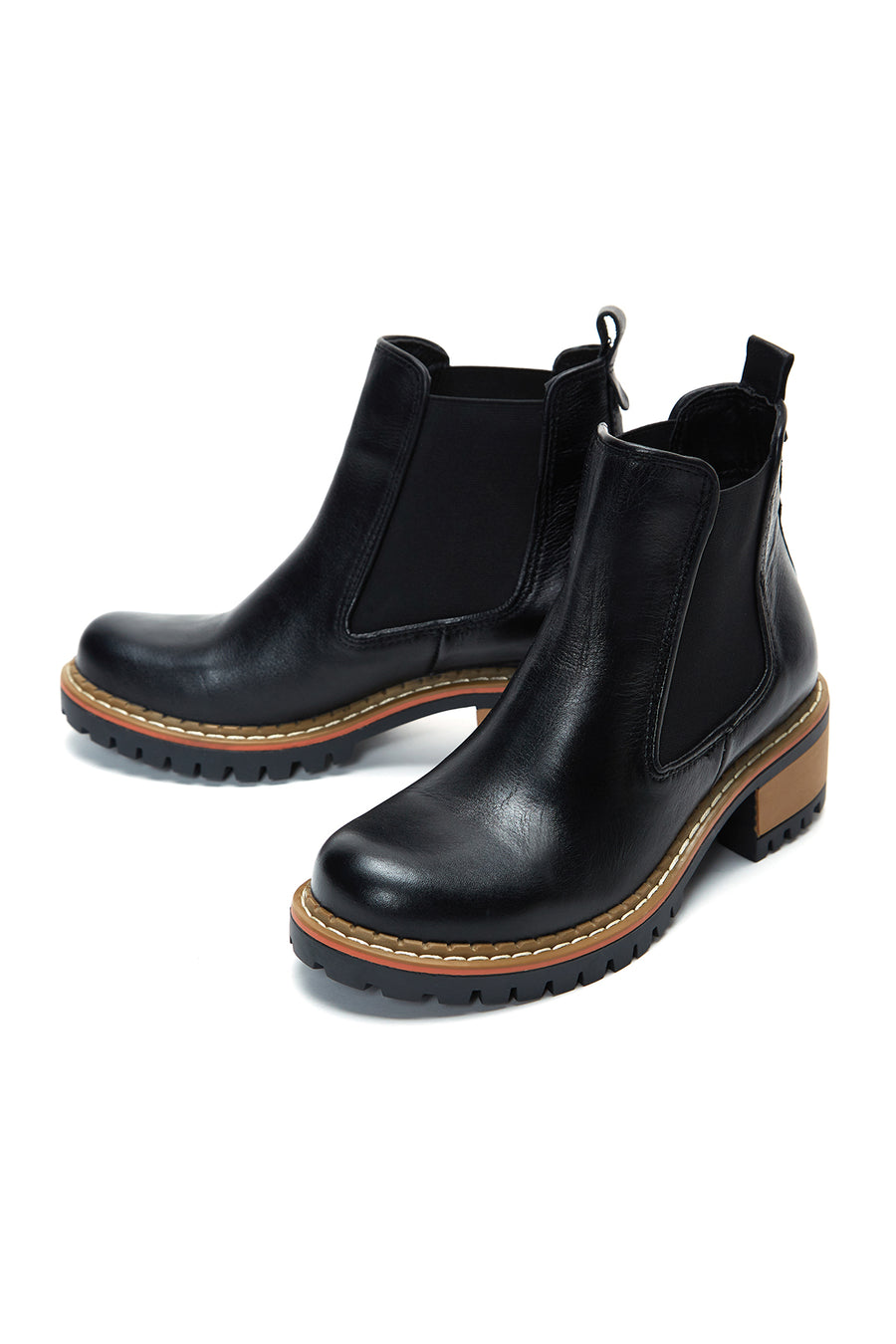 Woman Black Leather Chelsea Boots