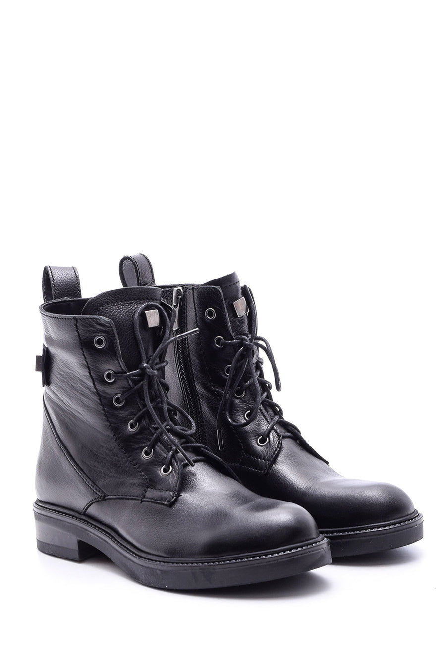 Women's Lace-Up Leather Boots