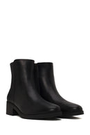 Woman Black Zip Closure Short Thick-heeled Leather Boots | Derimod