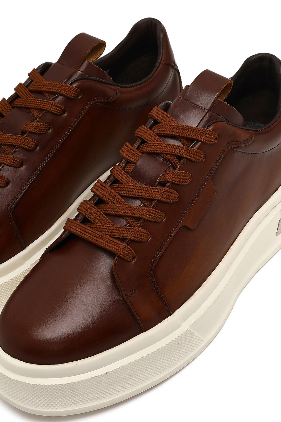 Male Brown Lace-Up Thick-Soled Leather Sneaker