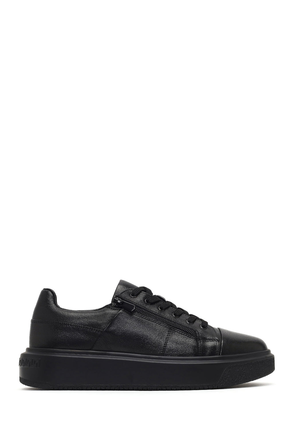 Erkek Siyah Bağcıklı Kalın Tabanlı Deri Sneaker