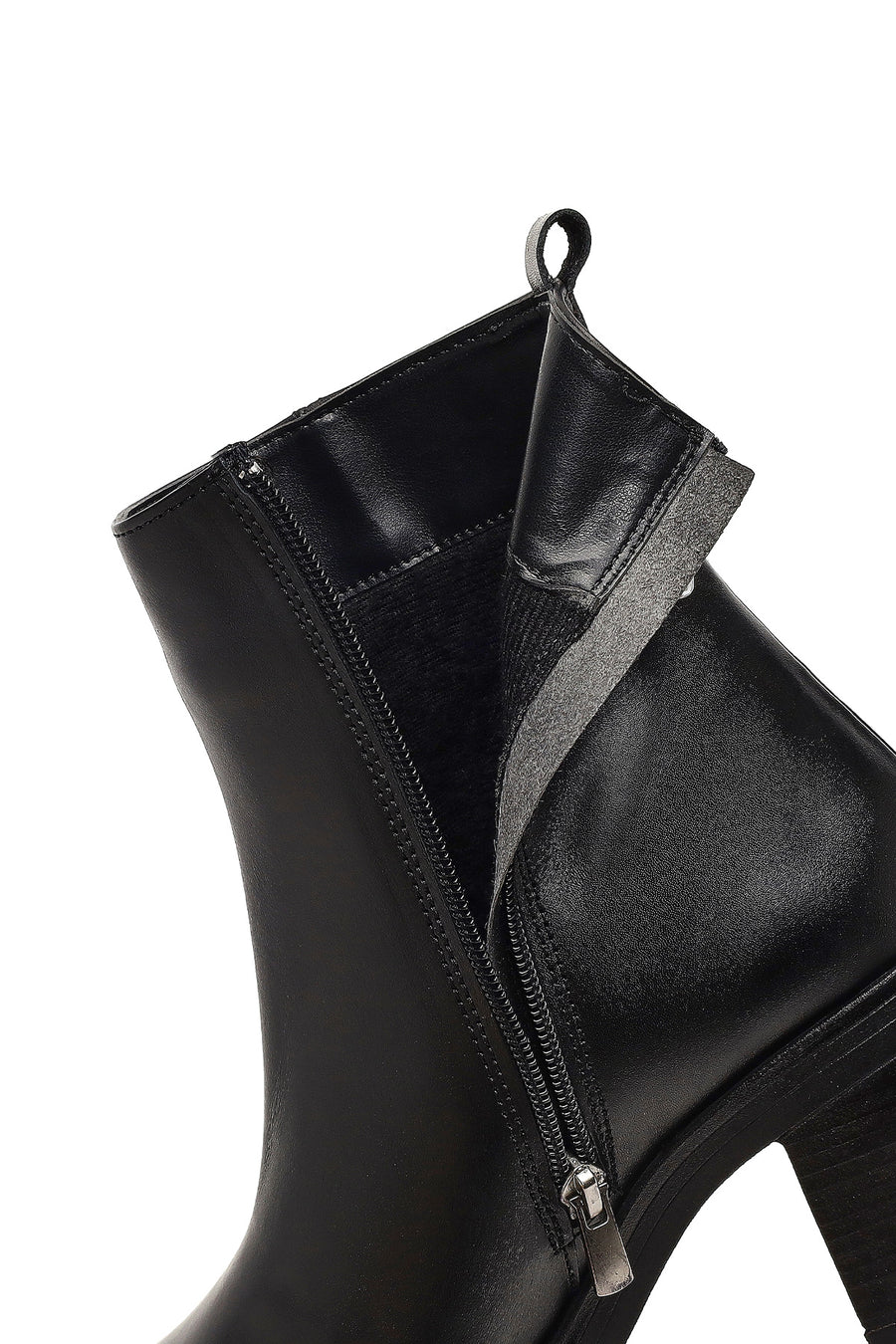 Women's Black Zippered Thick Heeled Leather Boot