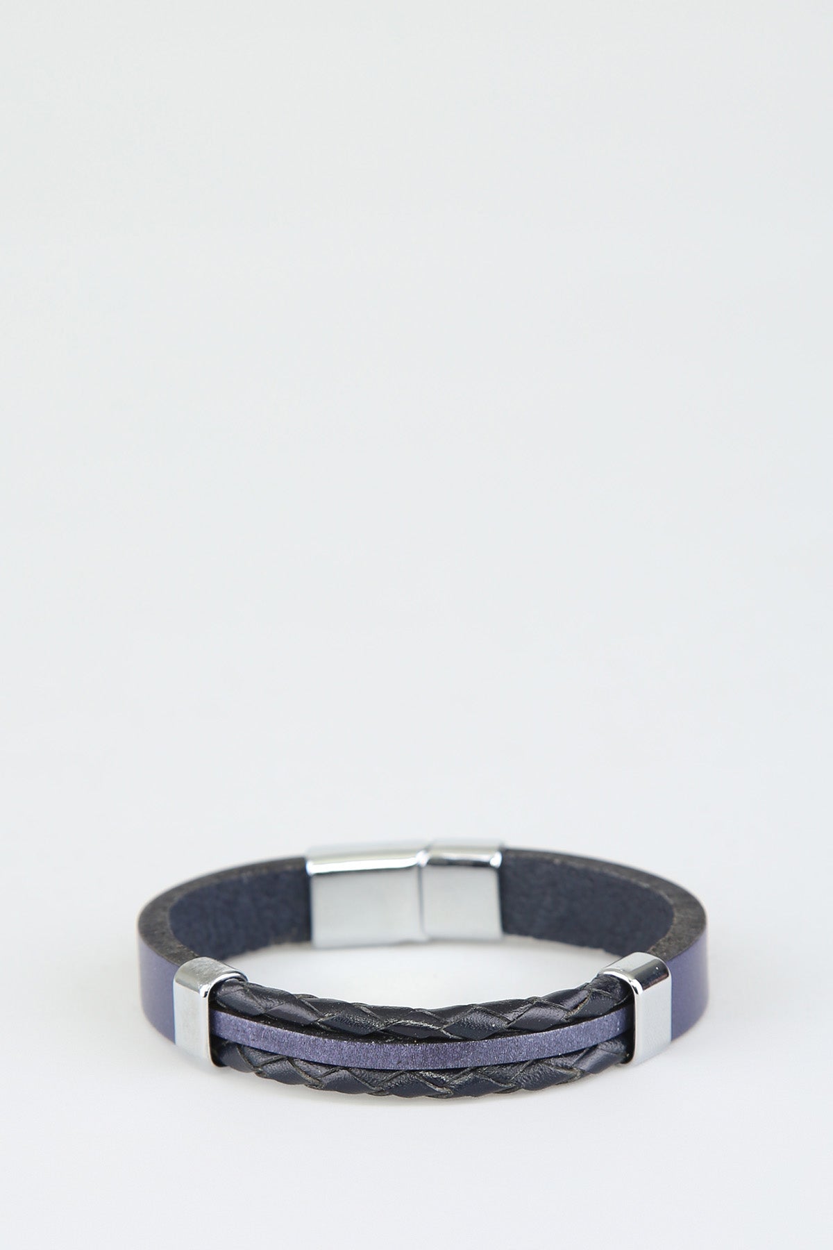 Complete the Look by Purchasing Together!