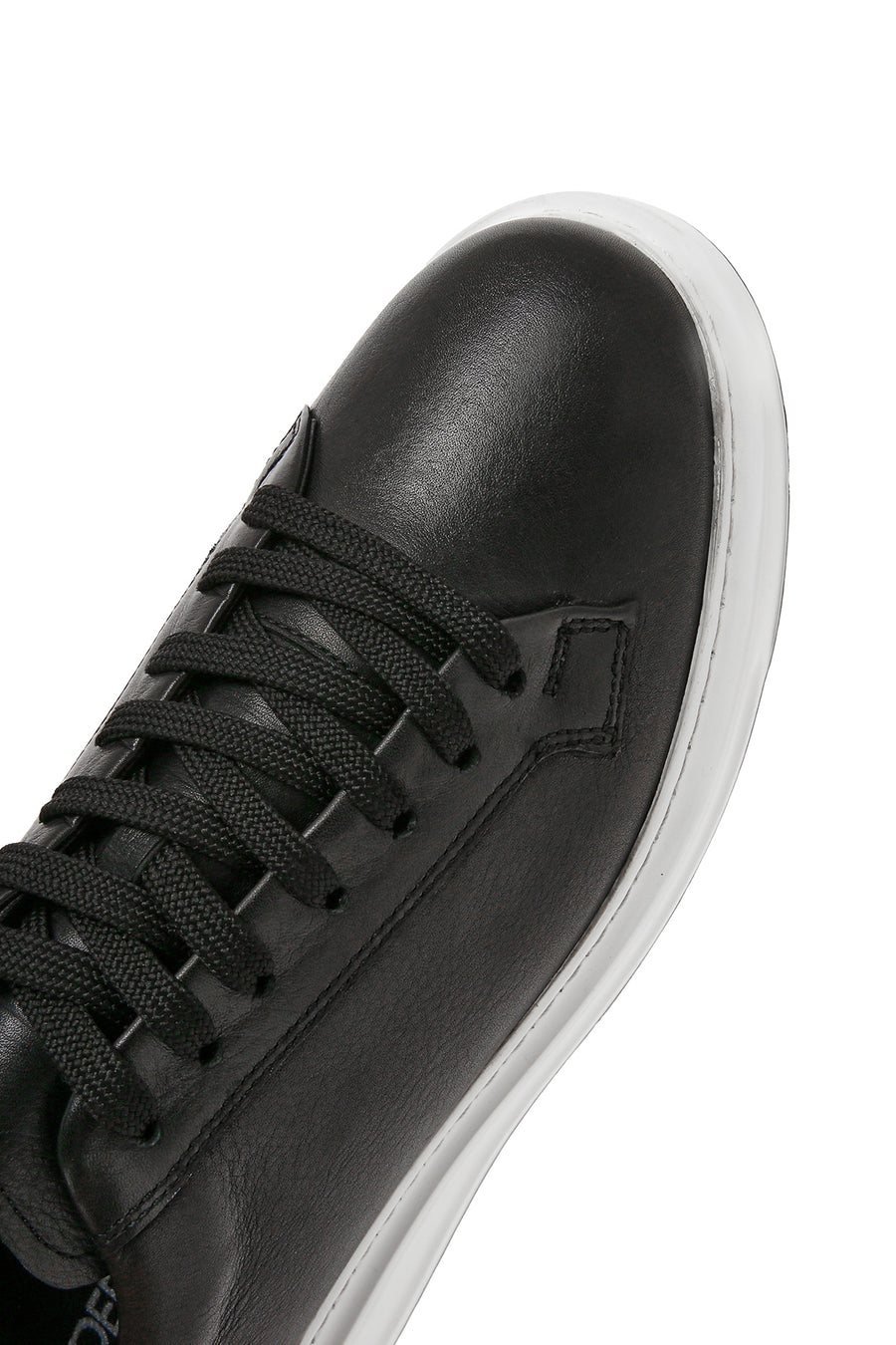 Men's Black Lace-up Leather Sneaker