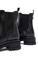 Woman Black Thick Sole Leather Chelsea Boots | Derimod