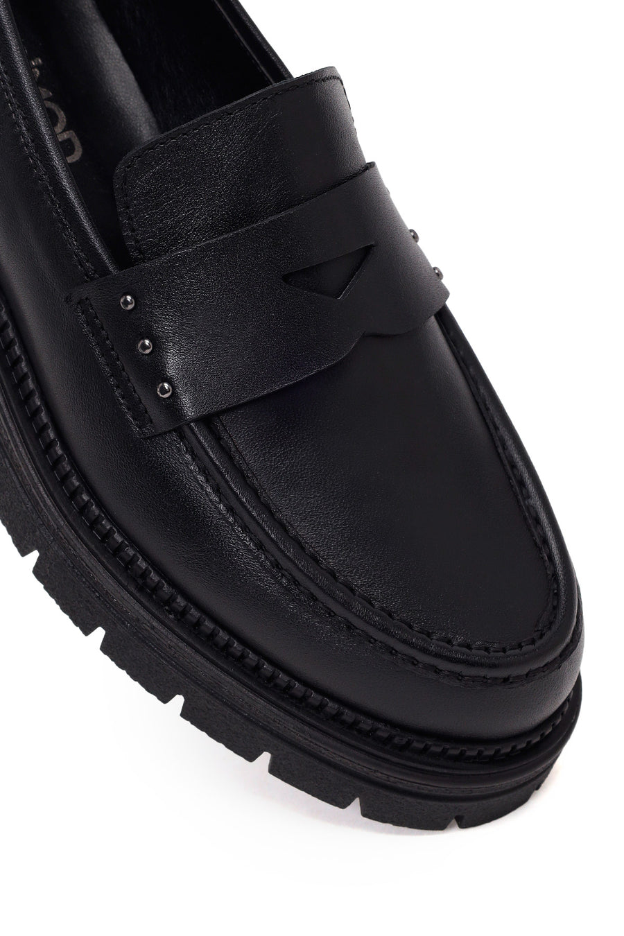Woman Black Thick-Soled Leather Masculine Loafer