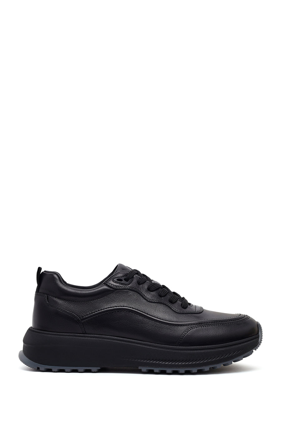 Erkek Siyah Bağcıklı Kalın Tabanlı Deri Casual Sneaker WM740018DV | Derimod