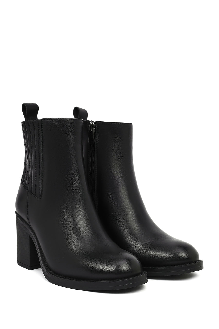 Women's Black Zippered Thick Heeled Leather Boots