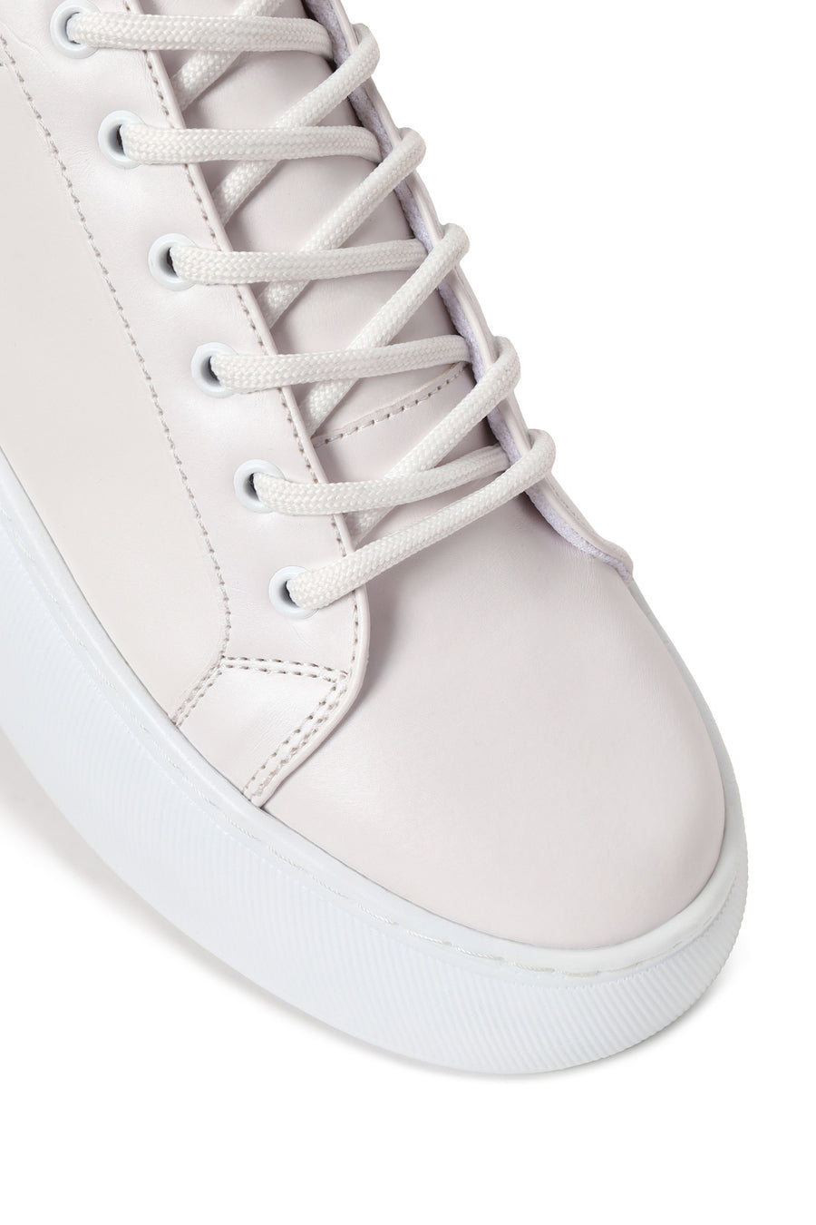 Woman White Lace-Up Chunky Sneaker