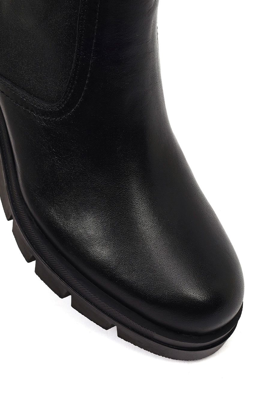 Women's Black Zippered Thick Heeled Leather Boot