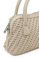 Woman Cream Long-Strap Braided Shoulder Bag | Derimod