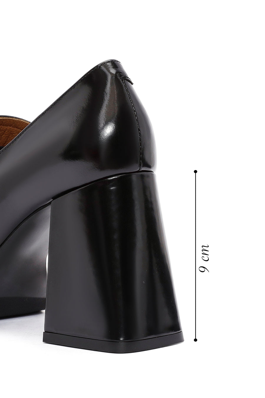 Woman Black Chunky Heels Leather Loafer