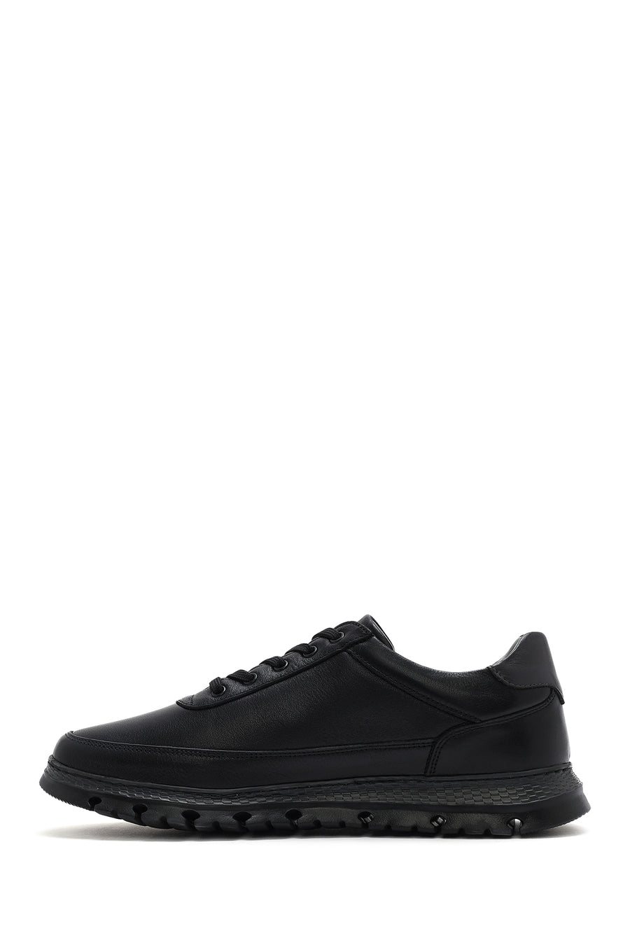 Men's Black Lace-Up Leather Casual Sneaker