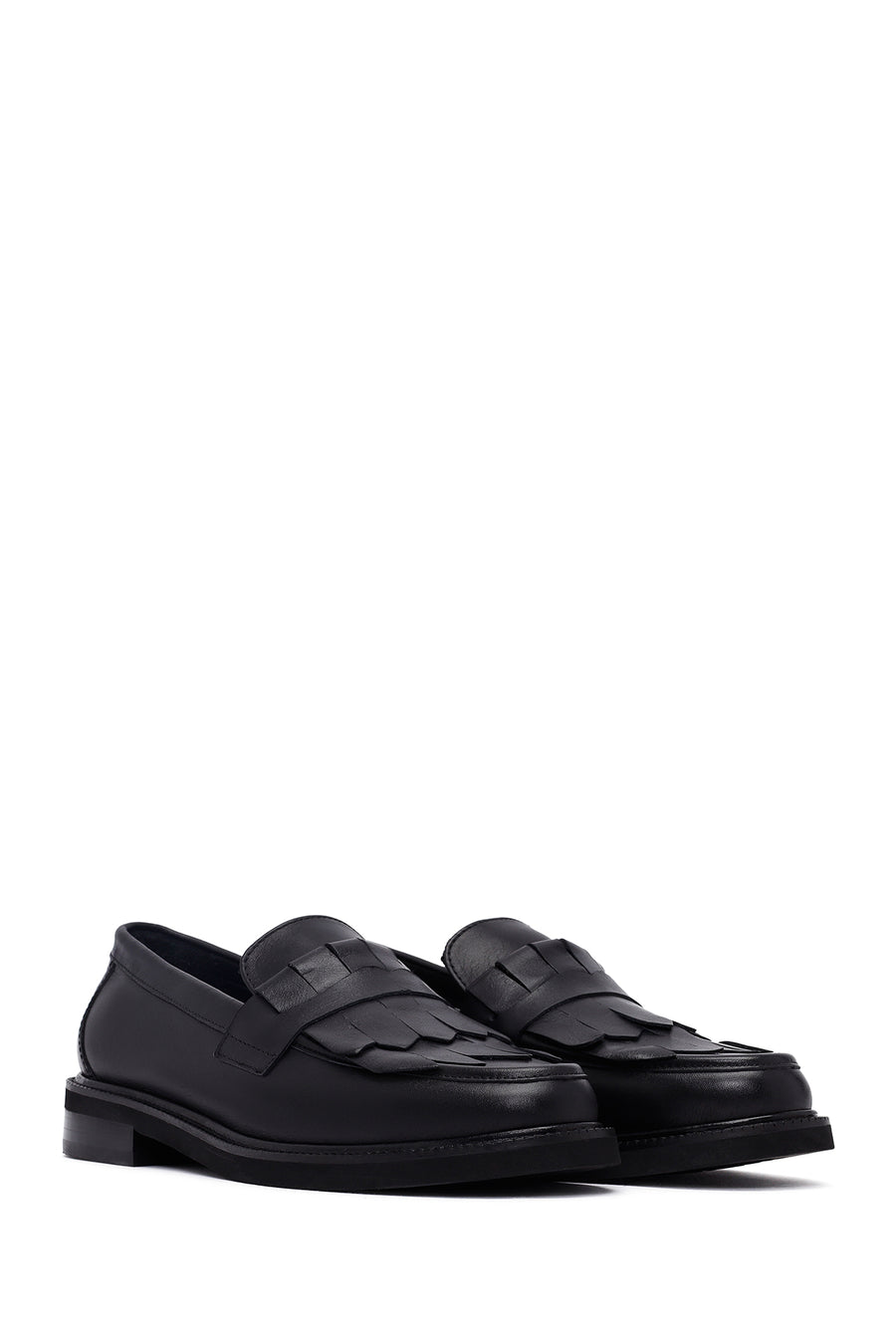 Woman Black Tassel Leather Masculine Loafer