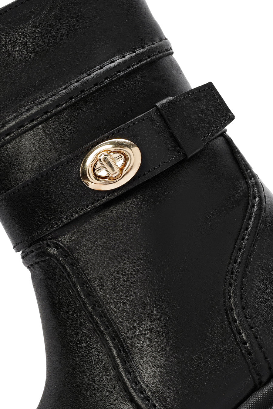 Women's Black Zippered Leather Boots