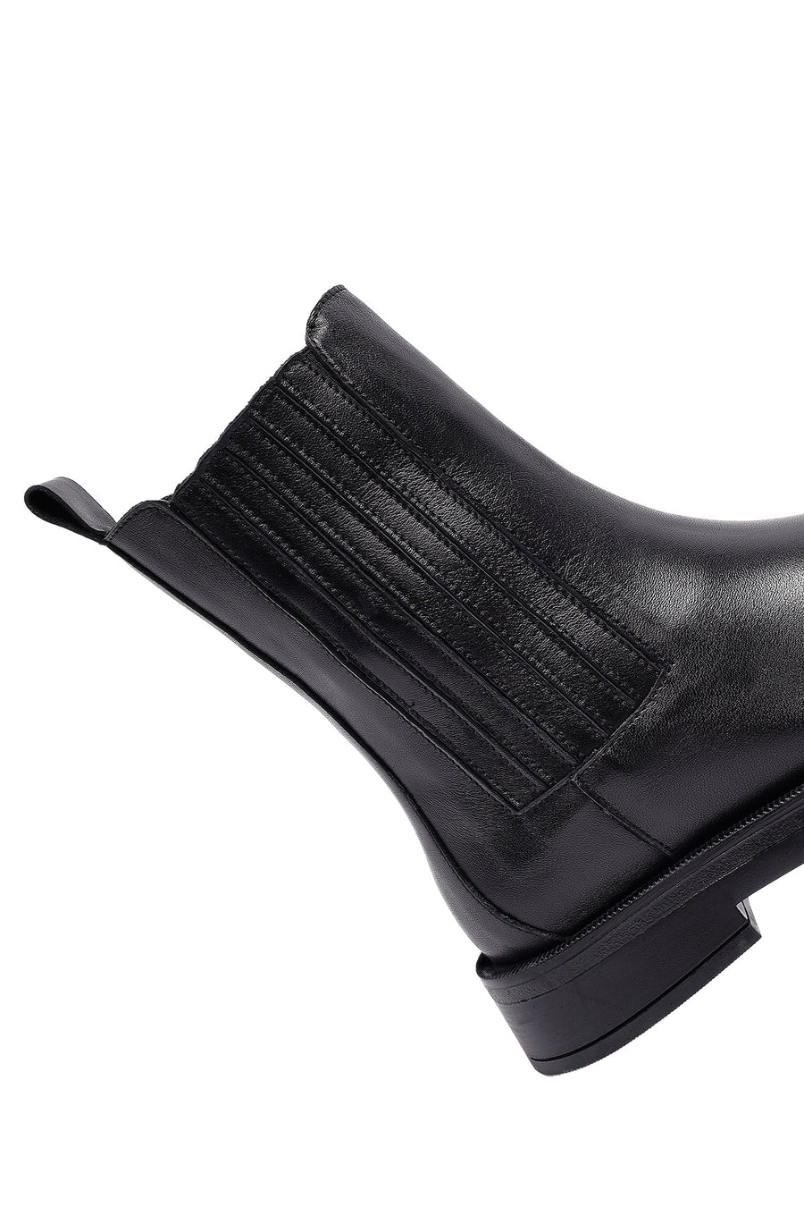 Woman Black Leather Chelsea Boots