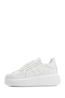 Kadın Beyaz Bağcıklı Kalın Tabanlı Deri Sneaker | Derimod