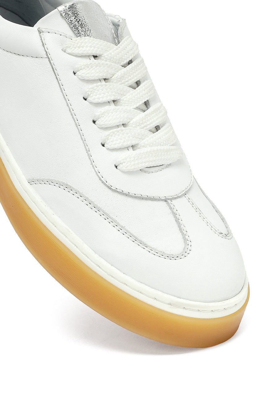 Woman White Laced Leather Sneakers