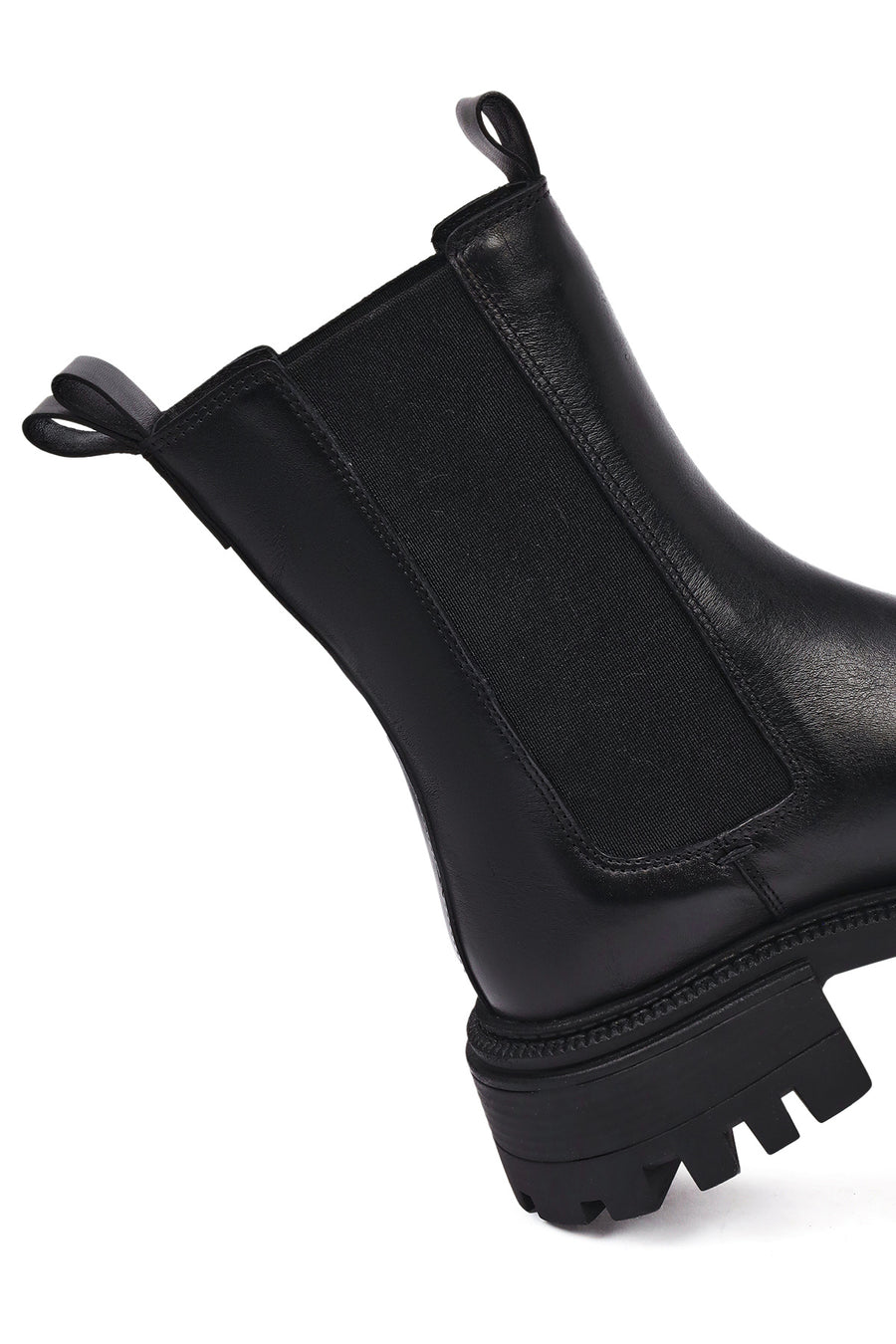 Woman Black Thick Sole Leather Chelsea Boots