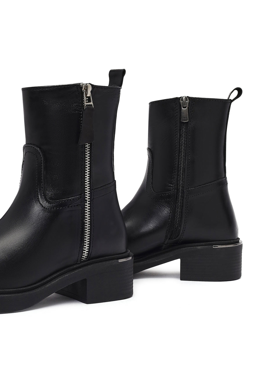 Women's Black Zippered Leather Boots