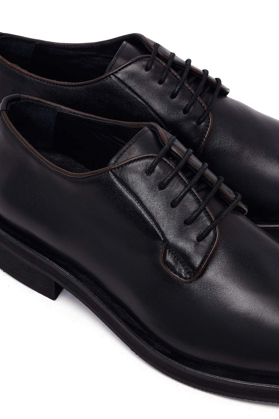 Derimod Black Erkek Siyah Bağcıklı Deri Casual Ayakkabı