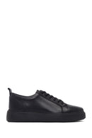 Erkek Siyah Bağcıklı Deri Sneaker | Derimod