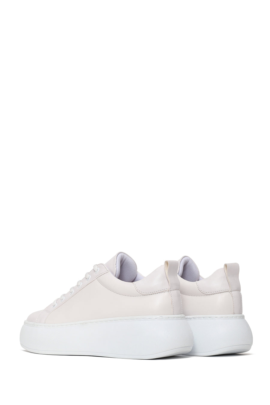 Woman White Lace-Up Chunky Sneaker
