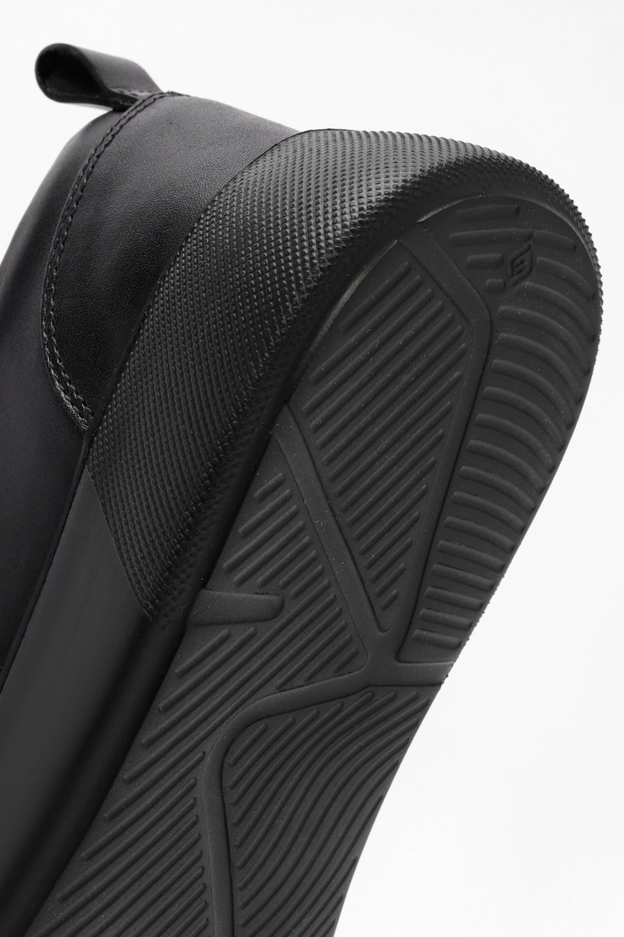 Men's Black Lace-up Leather Sneaker