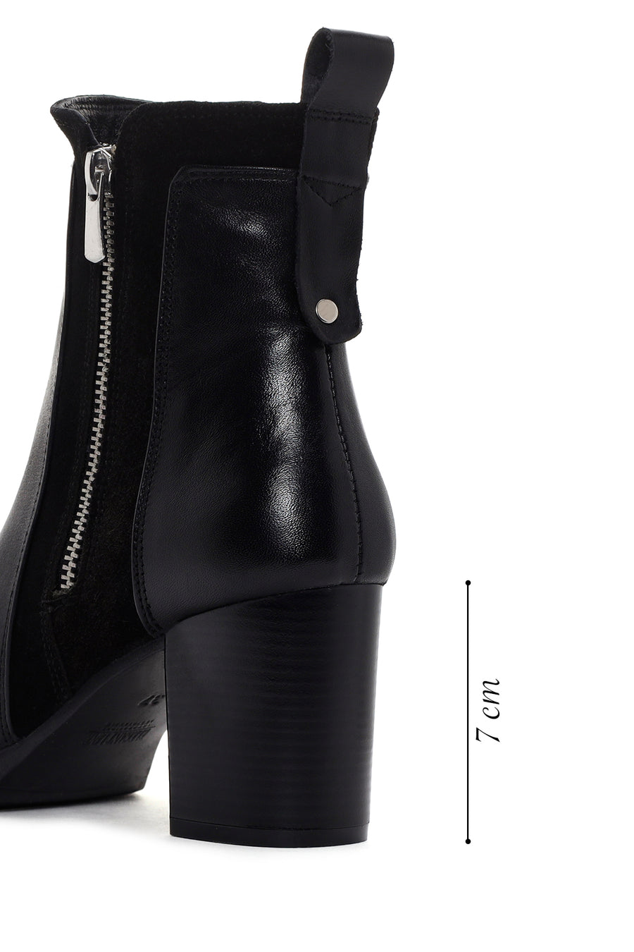 Women's Black Thick Heeled Zippered Leather Boots