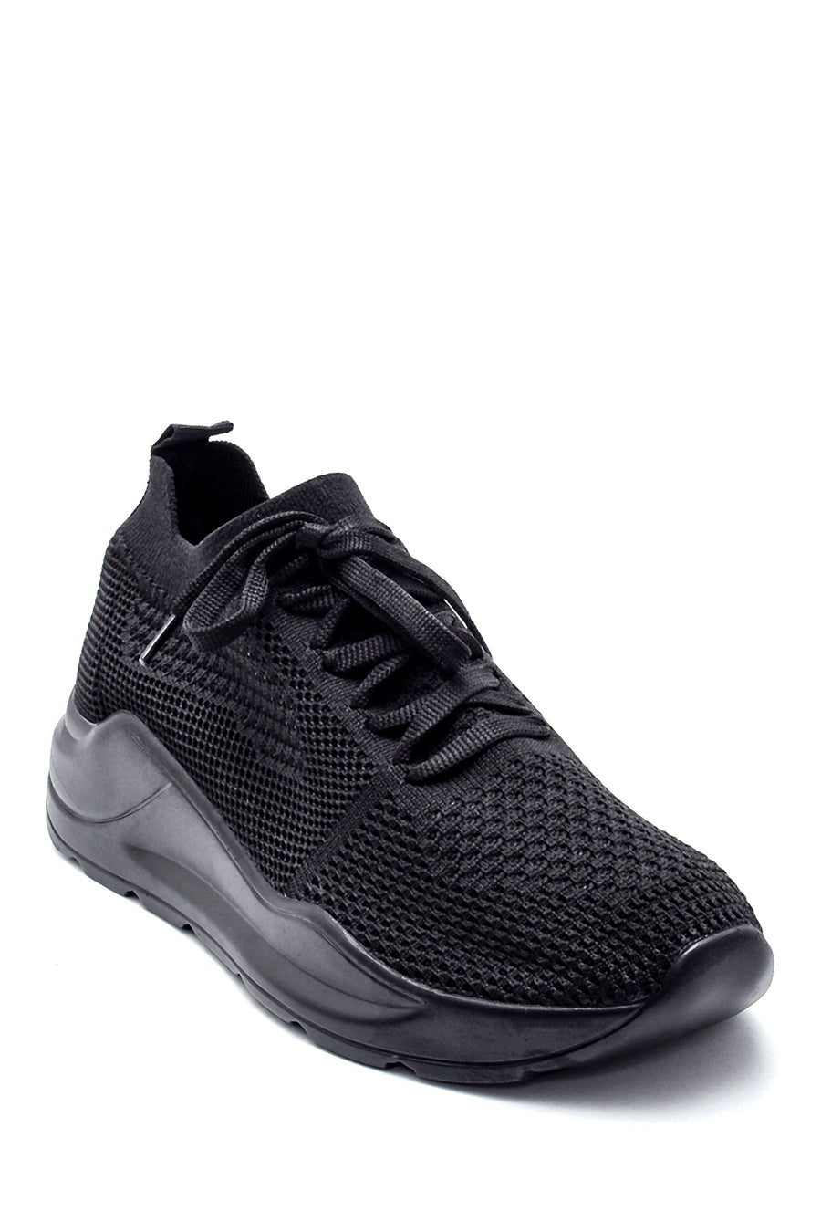 Women's Lace-Up Sneaker