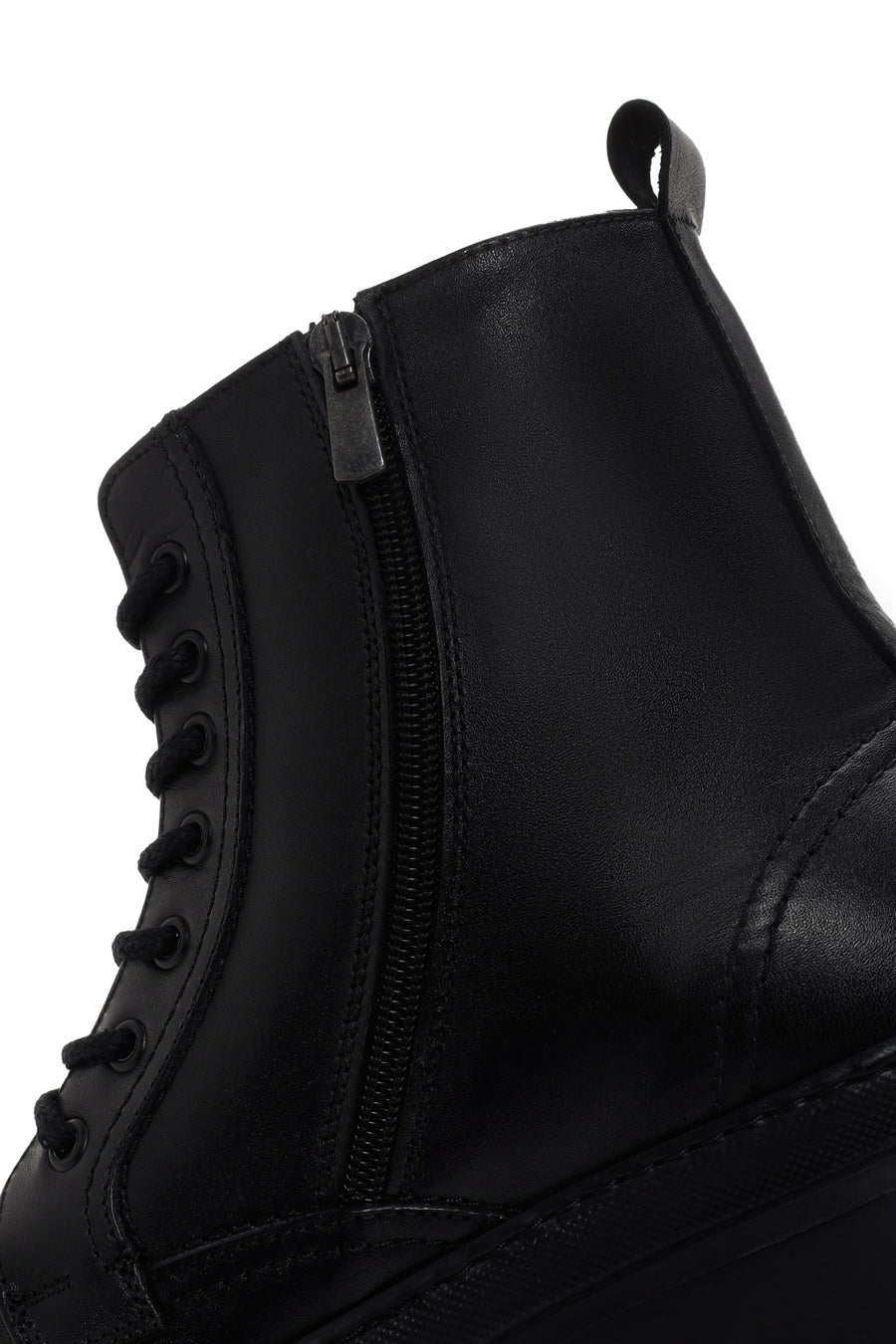 Men's Black Zippered Casual Leather Boots