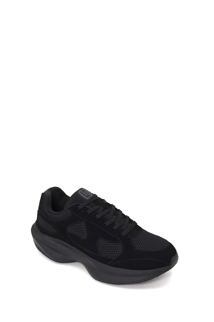 Male Black Lace-Up Thick-Soled Fabric Sneaker