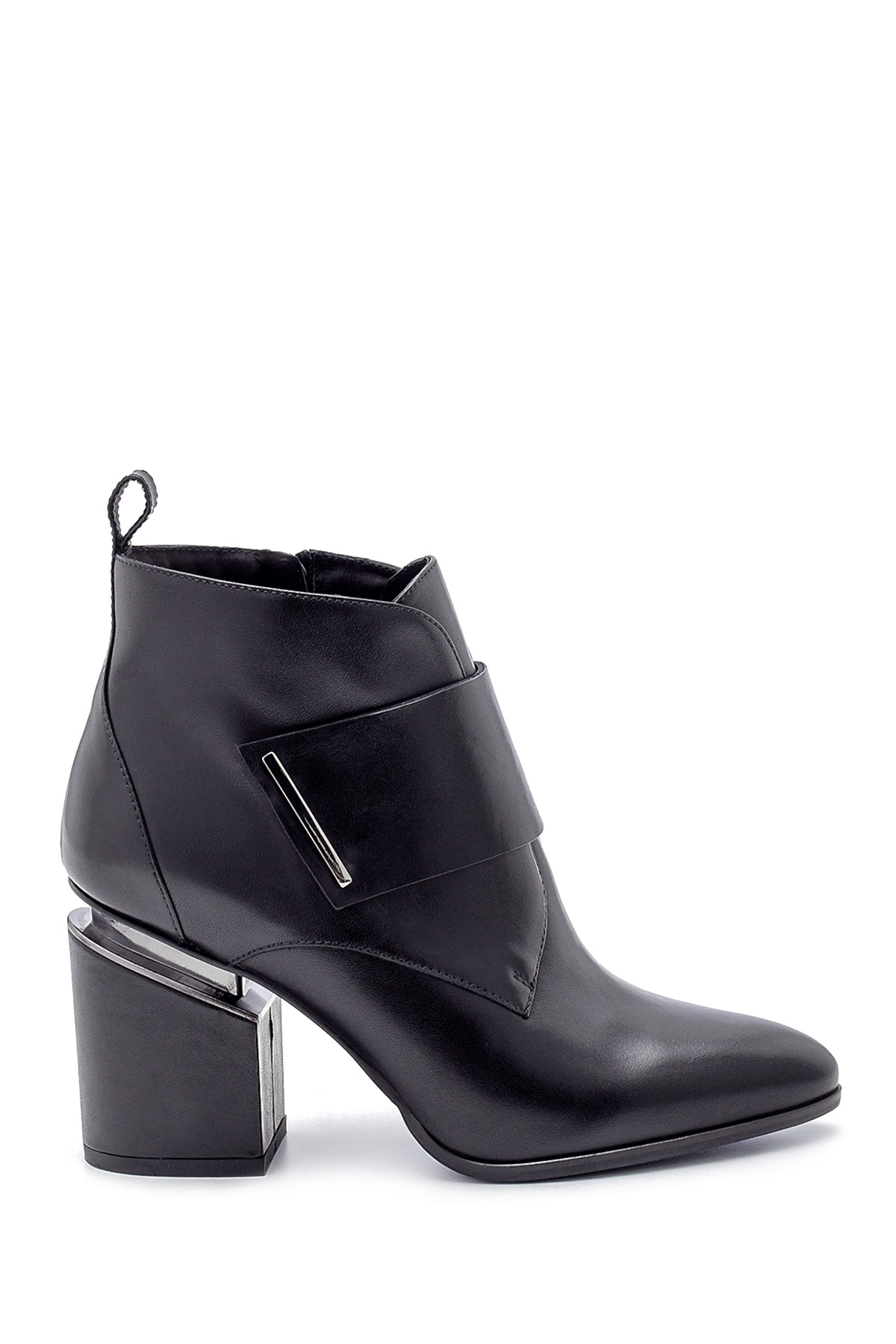 Complete the Look by Purchasing Together!