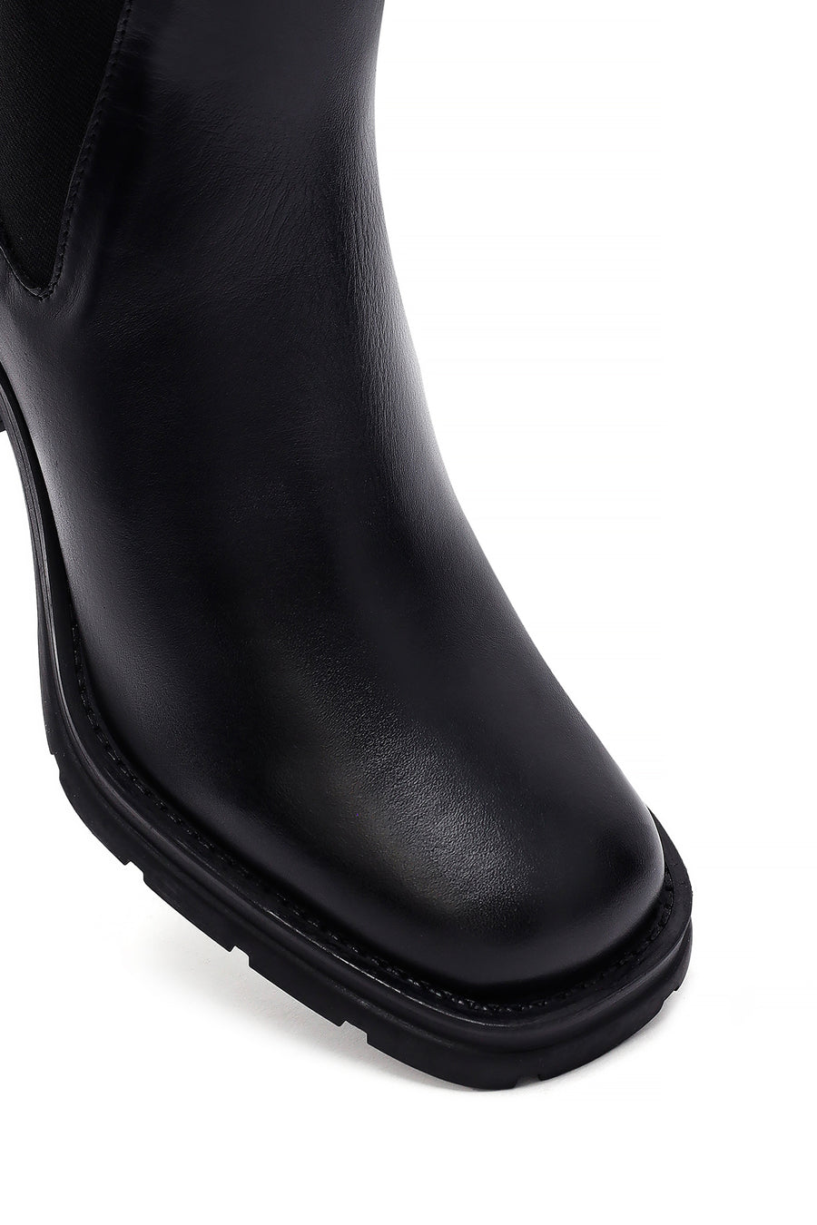 Woman Black Chunky Heels Leather Boat