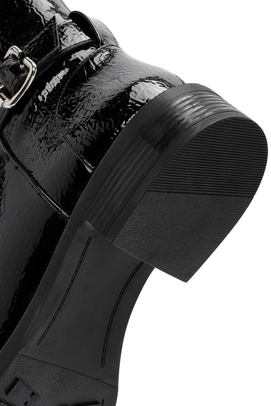 Woman Black Zippered Patent Leather Boots